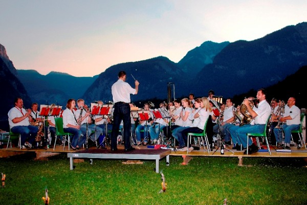 Modernes Konzert der Ortsmusikkapelle Obertraun | Foto: OMK/Schöpf