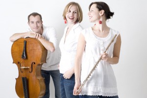 Doris Lindner präsentiert ihr "Trio Frizzante" im Stadtheater Gmunden | Foto: Nancy Horowitz