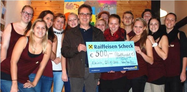 Interact-Club Gmunden übergibt Spenden