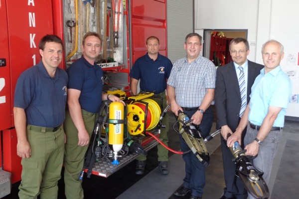 Neue Einsatzgeräte für die Feuerwehr Laakirchen