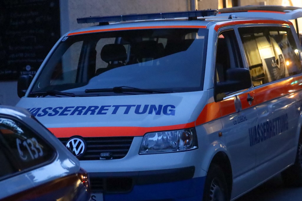Todesursache-gekl-rt-73-J-hriger-starb-offenbar-an-Herzinfarkt-beim-Baden-im-Attersee